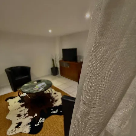 Apartament Le Cocoon Cache Avec Piscine Parking,Terrasse Au Calme Appartement Tres Frais !