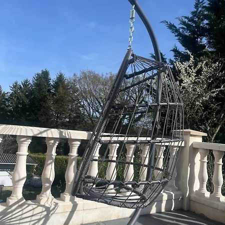 Le Cocoon Cache Avec Parking * 萨尔格米纳