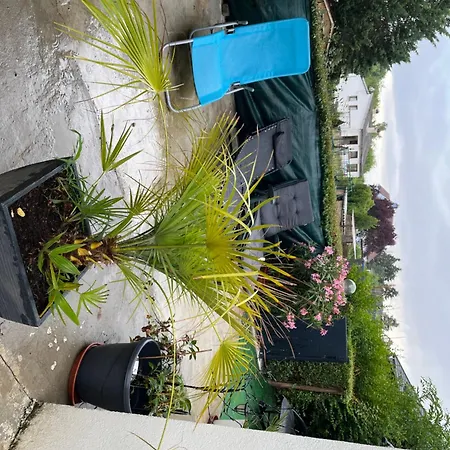 Διαμέρισμα Le Cocoon Cache Avec Piscine Parking,terrasse Au Calme Tres Frais !