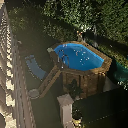 Le Cocoon Cache Avec Piscine Parking,terrasse Au Calme Tres Frais ! Διαμέρισμα