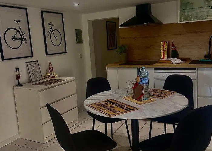 דירה Le Cocoon Cache Avec Parking *