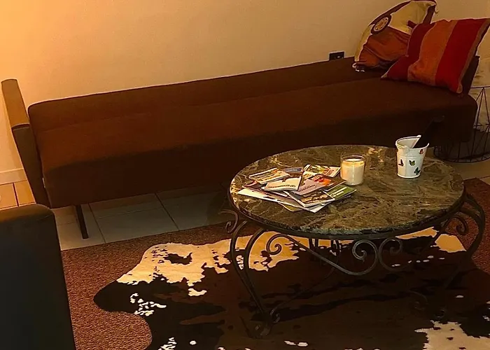 Le Cocoon Cache Avec Parking Apartmán *