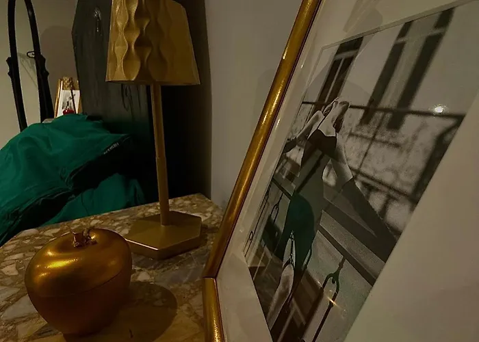 Le Cocoon Cache Avec Parking Apartmán *